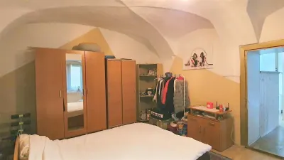 Apartament cu 3 camere si gradina in centrul istoric Sibiu - foto 9