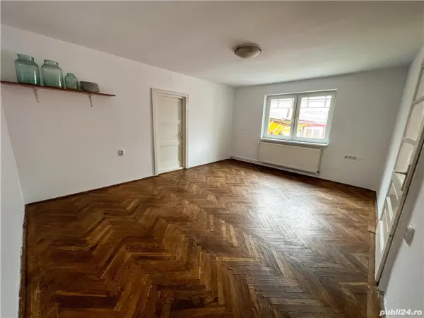 Casă 4 camere Sibiu - poza 2