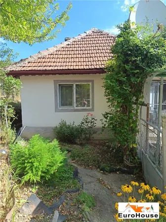 Casă 2 camere Vulcan - poza 1