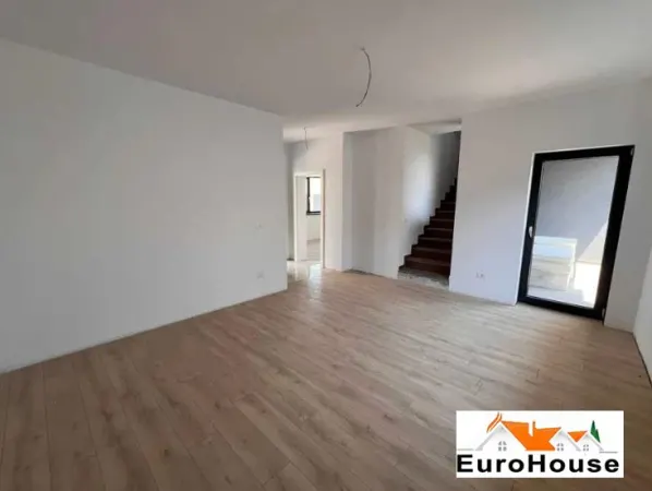 Casă 5 camere Alba Iulia - poza 3