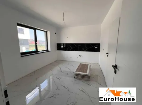Casă 5 camere Alba Iulia - poza 4