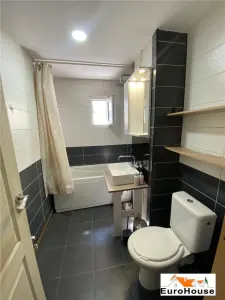 Apartament cu 3 camere de vanzare in Alba Iulia - foto 4