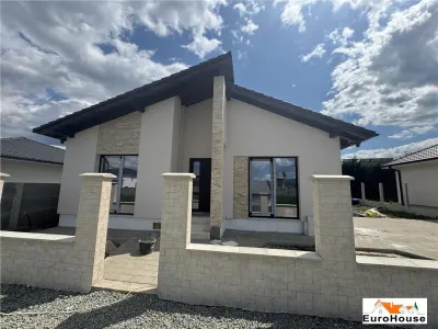 Casa pe un nivel de vanzare in Alba iulia - foto 2