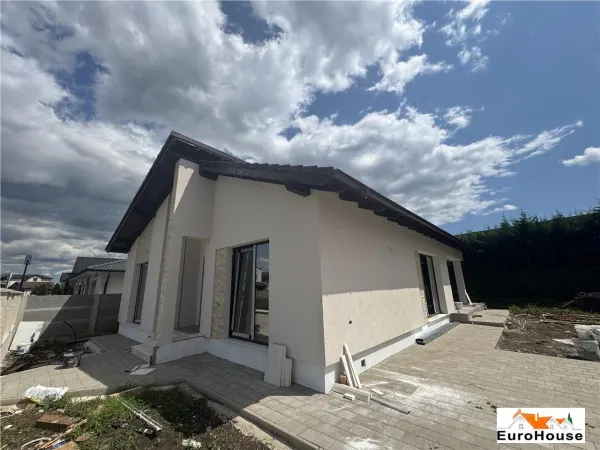 Casă 4 camere Alba Iulia - poza 4