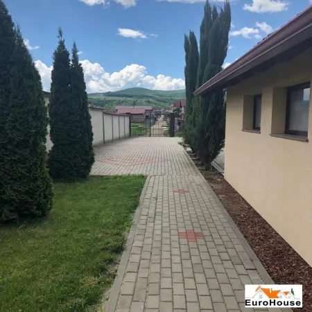 Casă 5 camere Alba Iulia - poza 2