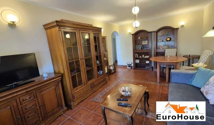 Apartament 3 camere Alba Iulia - poza 1
