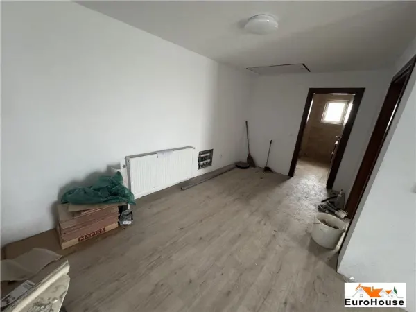 Casă 4 camere Santimbru - poza 5