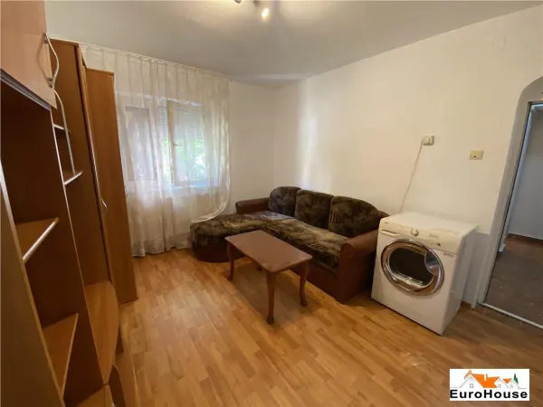 Apartament 3 camere Alba Iulia - poza 1