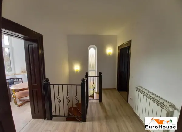 Birou Alba Iulia - poza 1