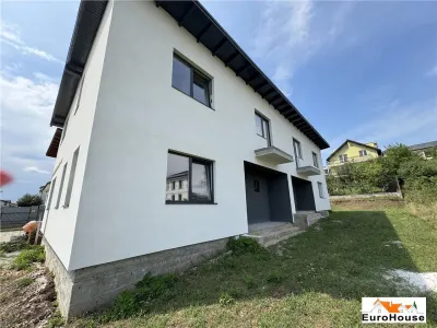 Casa tip duplex de vanzare in Alba Iulia - foto 1
