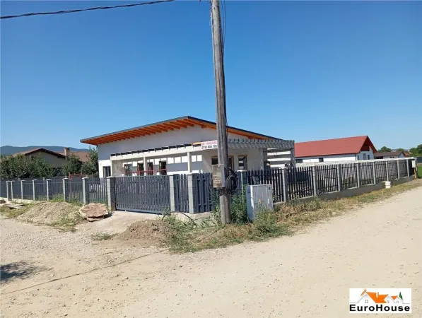 Casă 4 camere Alba Iulia - poza 2