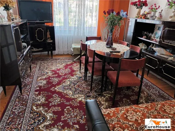 Casă 4 camere Alba Iulia - poza 2