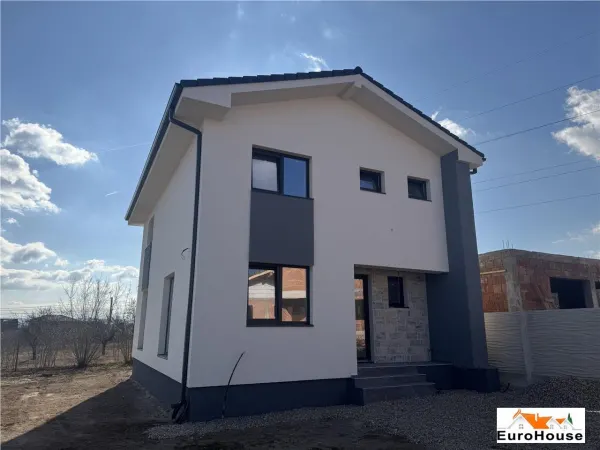 Casă 4 camere Alba Iulia - poza 1