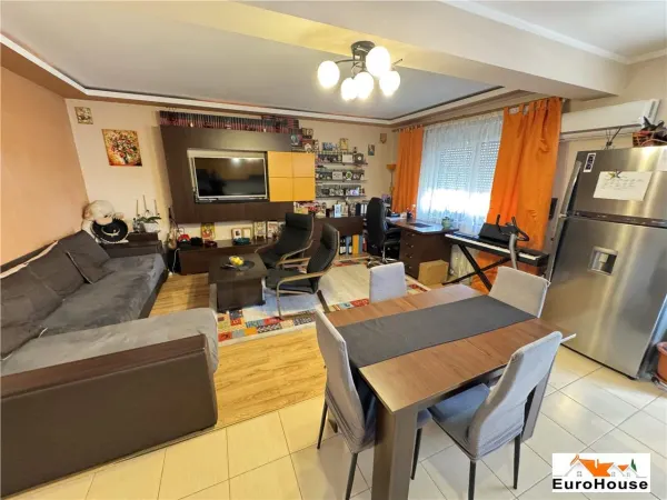 Apartament 3 camere Alba Iulia - poza 1