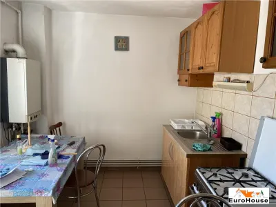 Apartament 3 camere Alba Iulia - poza 2