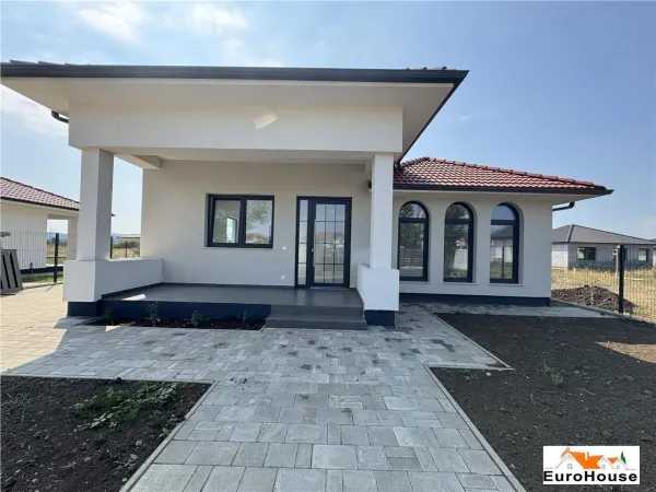 Casă 3 camere Alba Iulia - poza 2