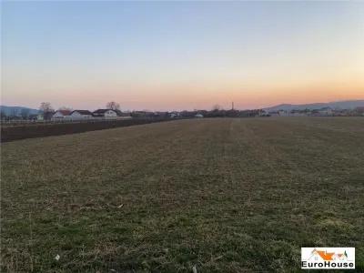 Teren intravilan de vanzare in zona Santimbru - Santimbru