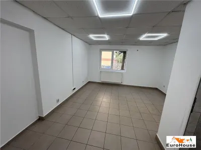 Spatiu comercial de inchiriat in Alba Iulia zona Cetate - foto 2