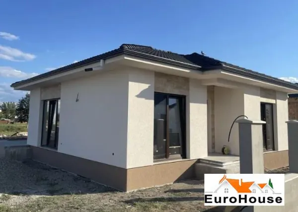 Casă 4 camere Alba Iulia - poza 2
