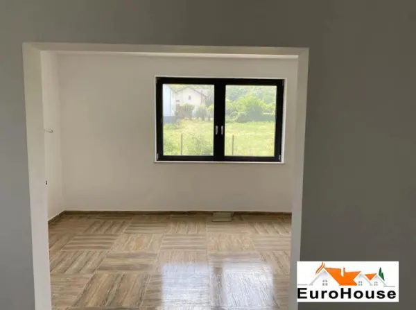 Casă 6 camere Alba Iulia - poza 1