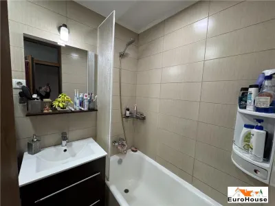 Apartament cu 5 camere de vanzare in Alba iulia - foto 12