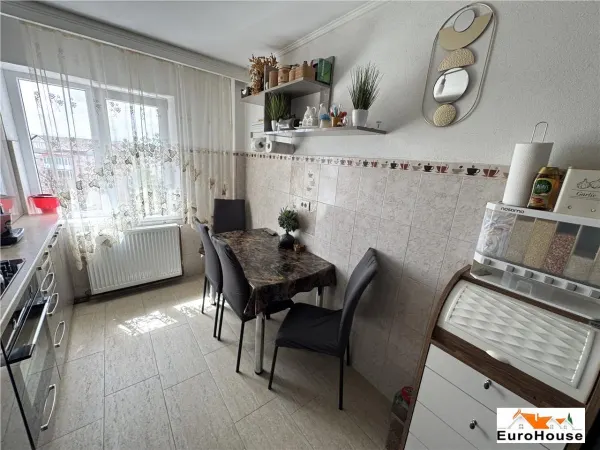 Apartament 5 camere Alba Iulia - poza 5
