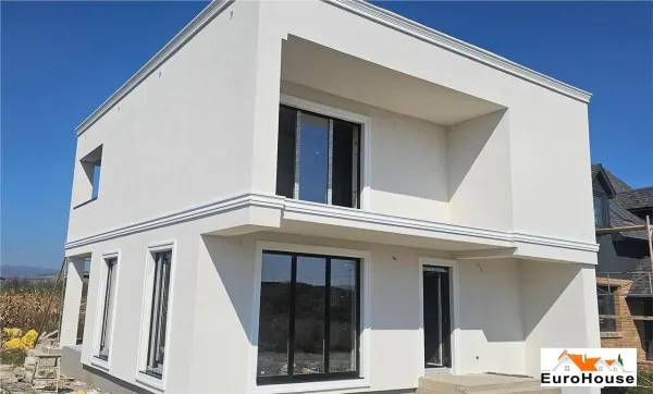 Casă 4 camere Alba Iulia - poza 1
