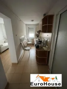 Apartament cu 3 camere de vanzare in Alba Iulia - foto 2