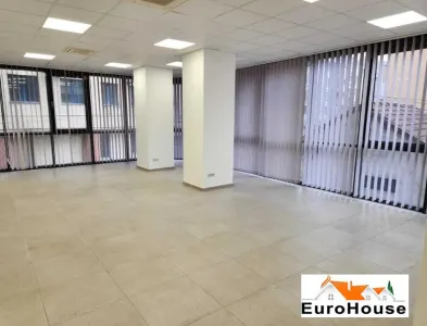 Spatiu de inchiriat in Alba Iulia zona Ultracentrala - foto 4