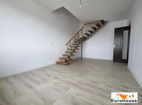 Apartament 5 camere Alba Iulia - poza 1