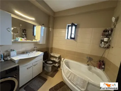 Apartament cu 3 camere de vanzare in Alba Iulia - foto 6
