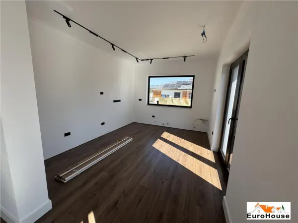 Casă 4 camere Alba Iulia - poza 3