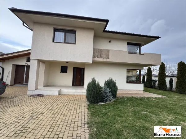 Casă 4 camere Alba Iulia - poza 1