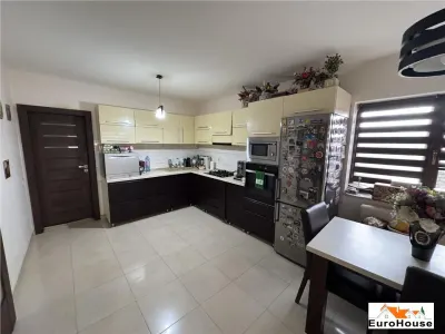 Casa de vanzare in Alba Iulia - foto 5