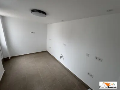 Casa de vanzare in Alba Iulia zona Centru - foto 5