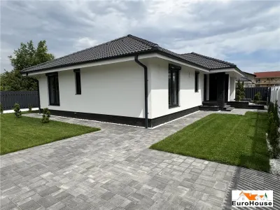 Casa superba pe un nivel de vanzare in Alba Iulia - foto 3