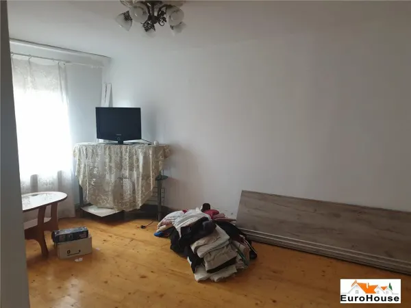 Apartament 4 camere Alba Iulia - poza 4
