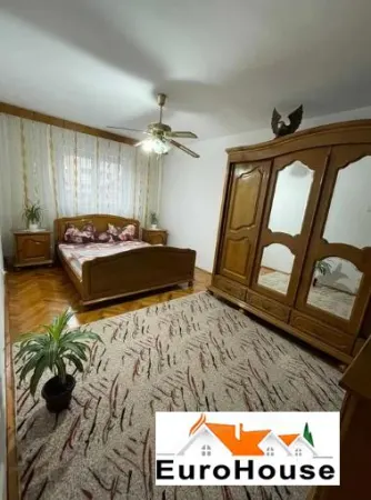Apartament 5 camere Alba Iulia - poza 2