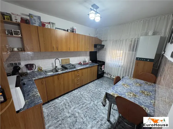 Apartament 3 camere Alba Iulia - poza 11