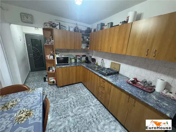 Apartament 3 camere Alba Iulia - poza 12