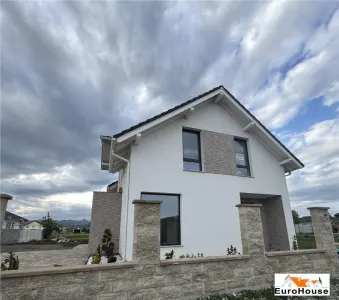 Casa de vanzare in Alba Iulia - foto 4