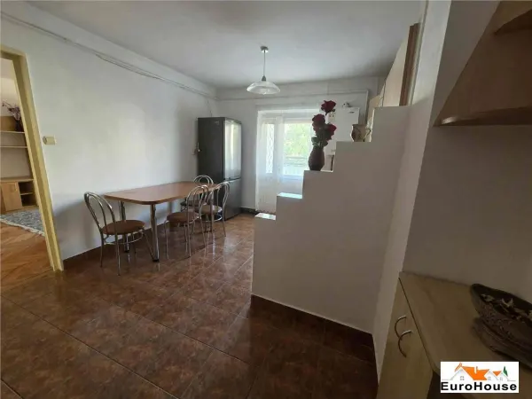 Apartament 3 camere Alba Iulia - poza 2