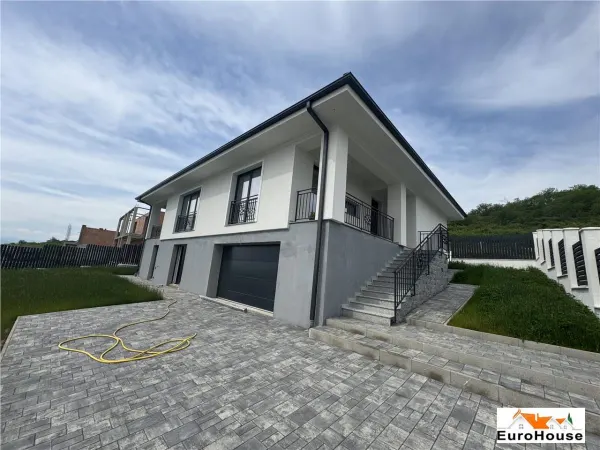 Casă 4 camere Alba Iulia - poza 3