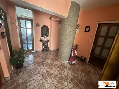 Apartament cu 4 camere de vanzare in Alba Iulia M-uri - foto 17