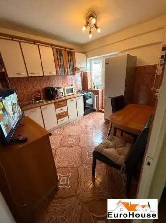 Apartament 4 camere Alba Iulia - poza 1