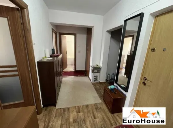 Apartament 3 camere Alba Iulia - poza 1