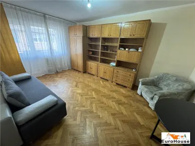 Apartament 3 camere Alba Iulia - poza 2