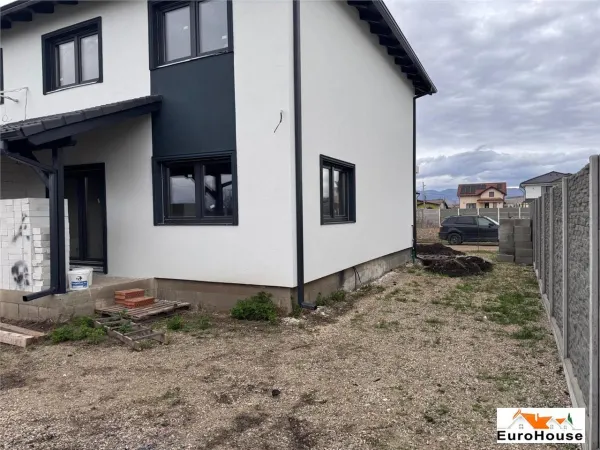 Casă 4 camere Alba Iulia - poza 4