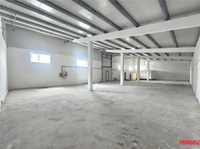 HALA RENOVATA, 364mp, PECO SERBANESTI - foto 3