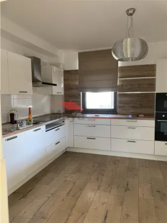 Casă 4 camere Bistrița - poza 2